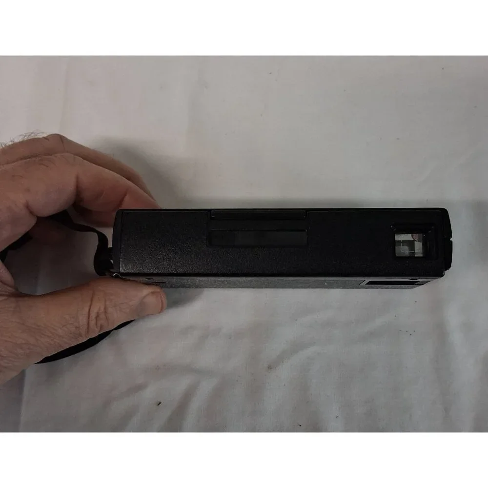 VTG Kodak Pocket Instamatic 20 Camera 1970s 110 Film Retro Collectible USA Made